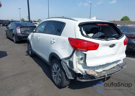 2015 Kia Sportage Lx z USA, uszkodzony, nr VIN KNDPB3AC0F7709174